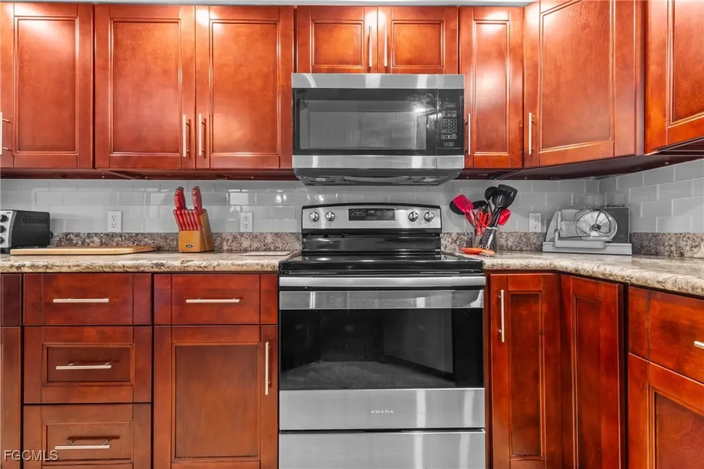 181 Napa Ridge Road E Naples FL 34119