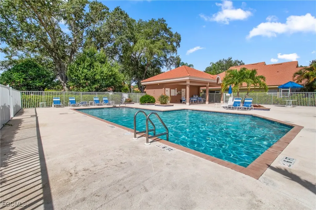 181 Napa Ridge Road E Naples FL 34119