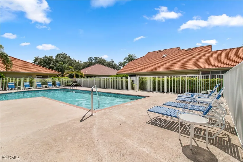 181 Napa Ridge Road E Naples FL 34119