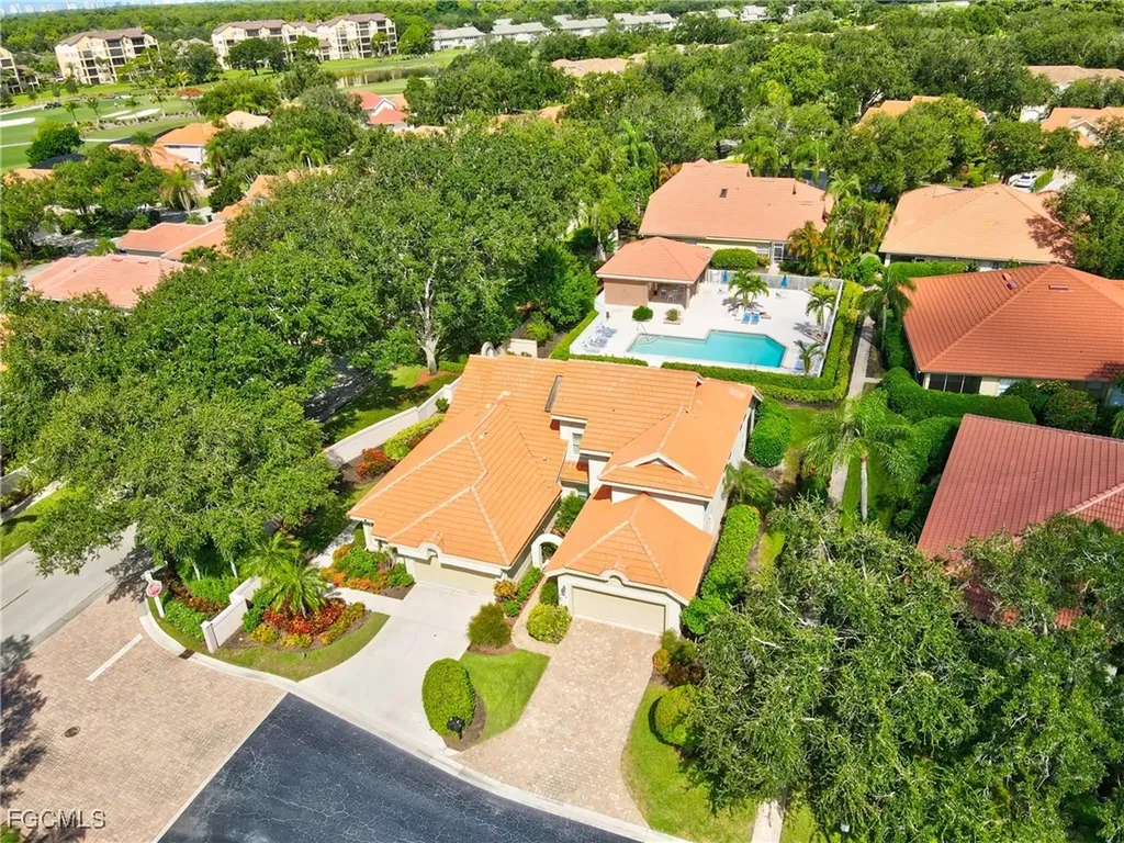 181 Napa Ridge Road E Naples FL 34119