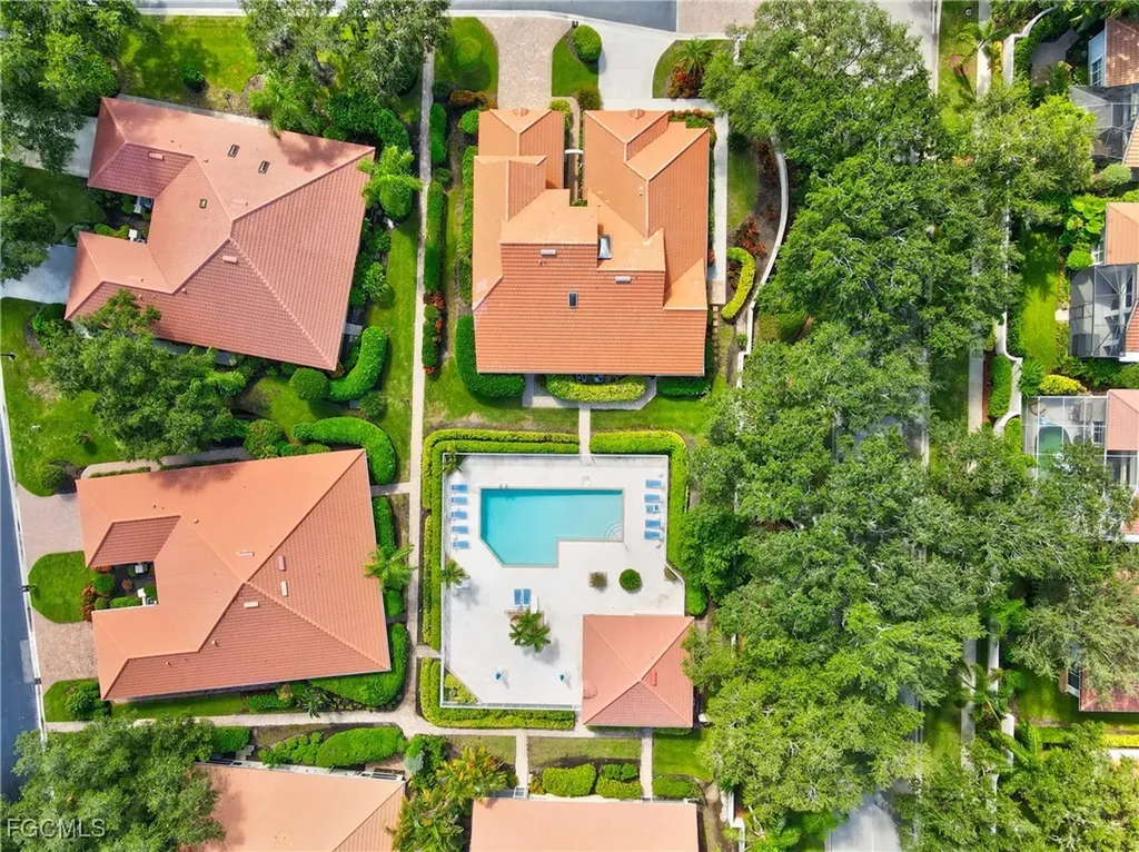 181 Napa Ridge Road E Naples FL 34119