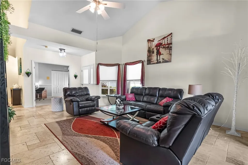 181 Napa Ridge Road E Naples FL 34119