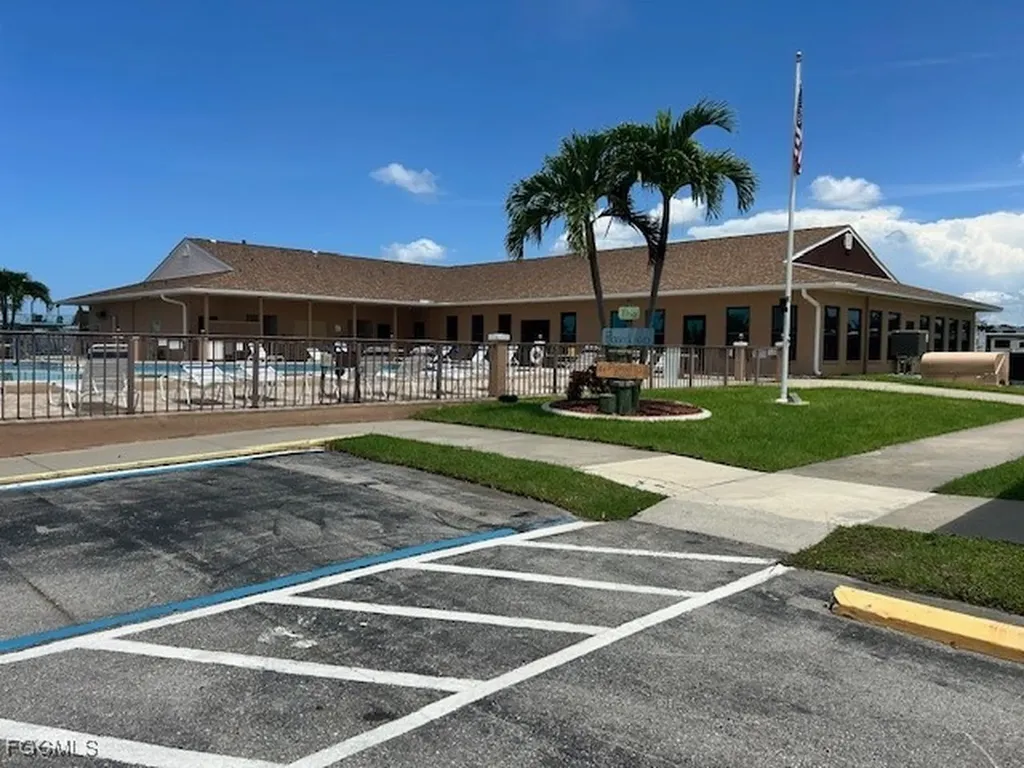 19681 Summerlin Road G-126 Fort Myers FL 33908