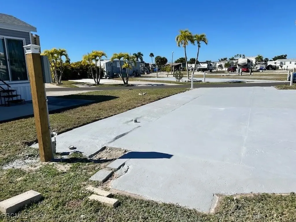 19681 Summerlin Road G-126 Fort Myers FL 33908