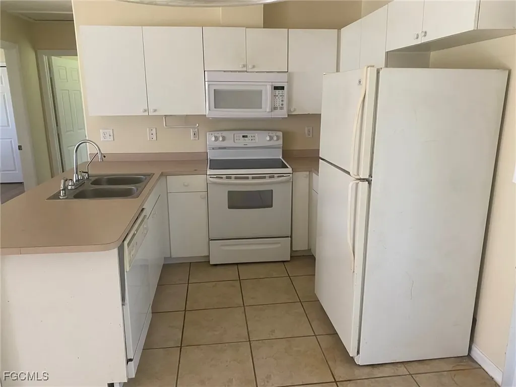 324 Malaree Avenue S Lehigh Acres FL 33974