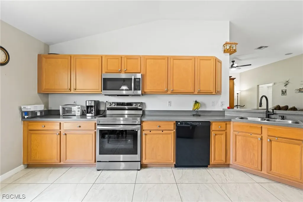 8340 Gassner Way Lehigh Acres FL 33972