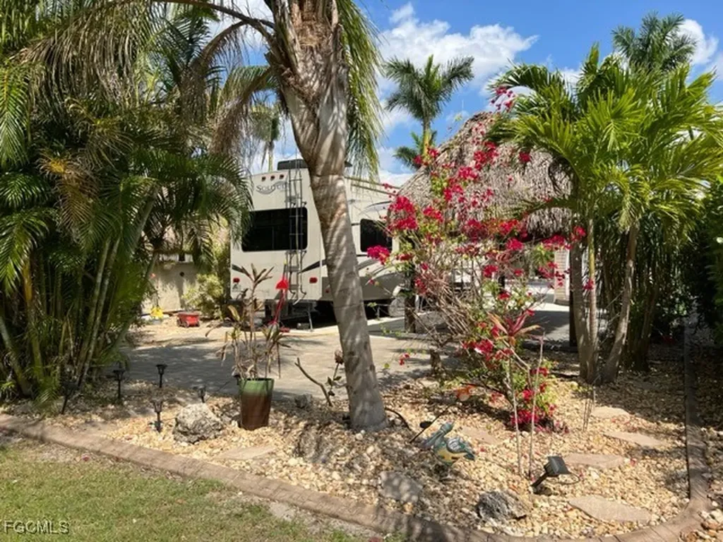 5176 Cypress Trail Resort Circle Fort Myers FL 33905