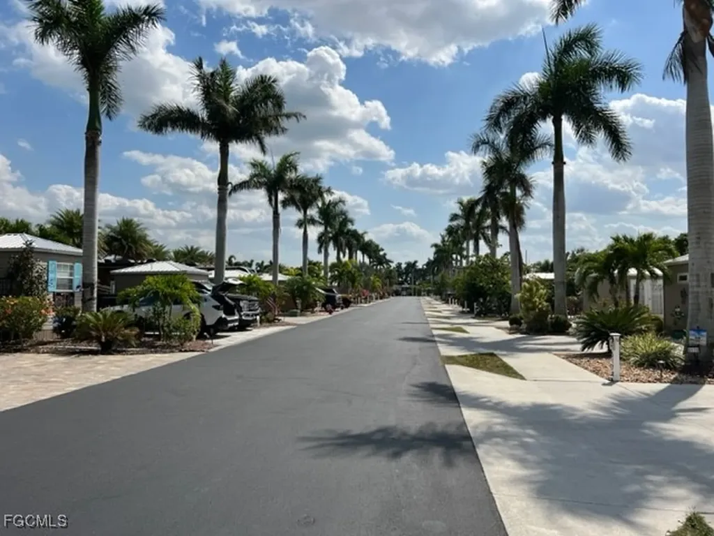 5176 Cypress Trail Resort Circle Fort Myers FL 33905