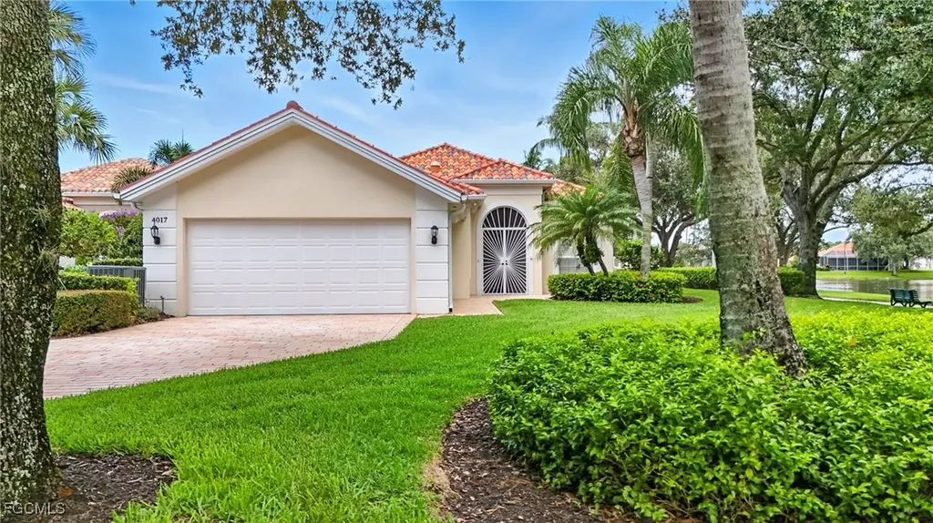 4017 Isla Ciudad Court Naples FL 34109