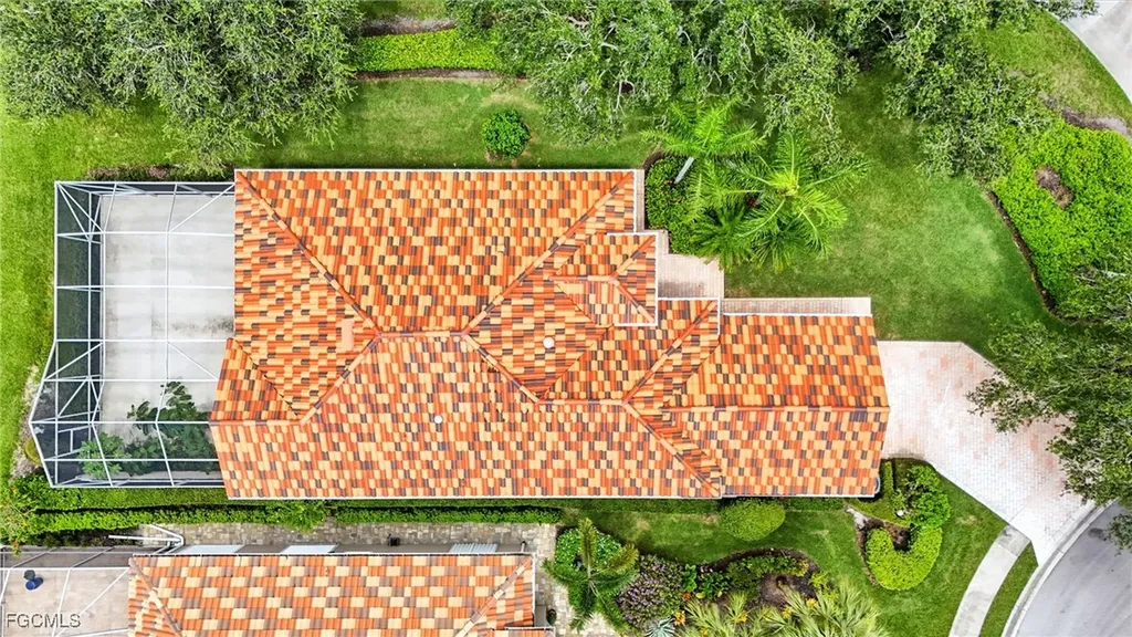 4017 Isla Ciudad Court Naples FL 34109