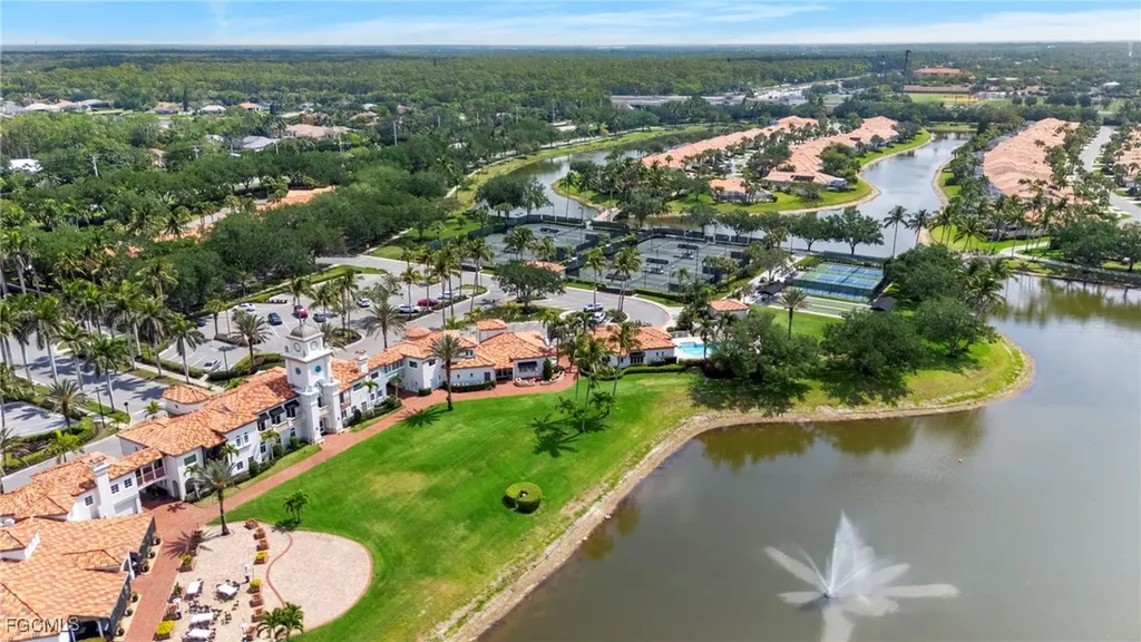 4017 Isla Ciudad Court Naples FL 34109