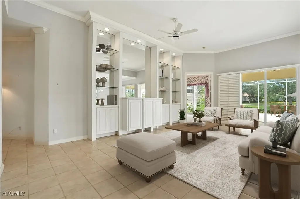 4017 Isla Ciudad Court Naples FL 34109