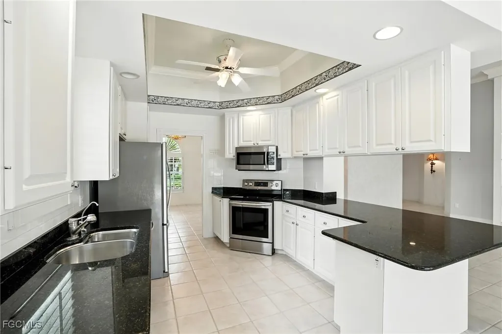 4017 Isla Ciudad Court Naples FL 34109