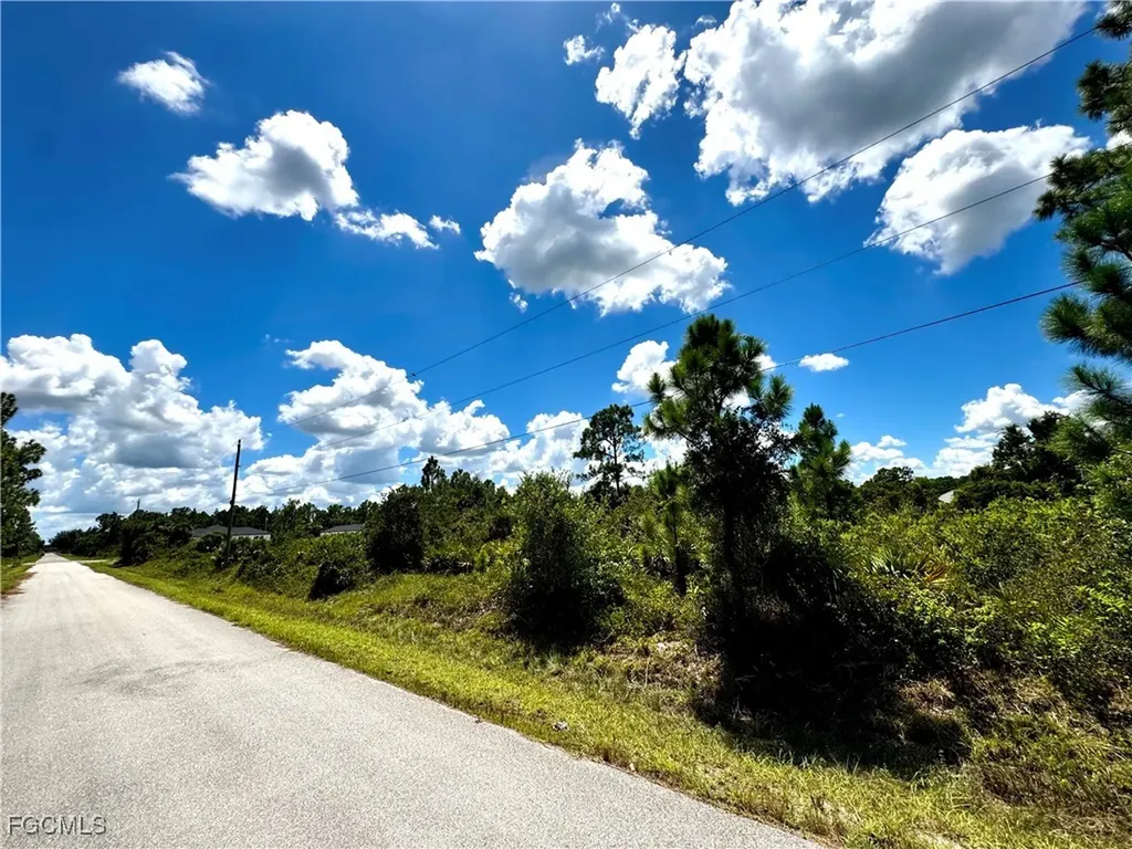 1109 Poinsettia Avenue Lehigh Acres FL 33972