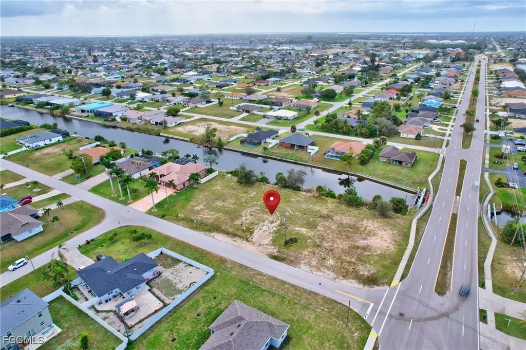 3206 SW 11th Place Cape Coral FL 33914