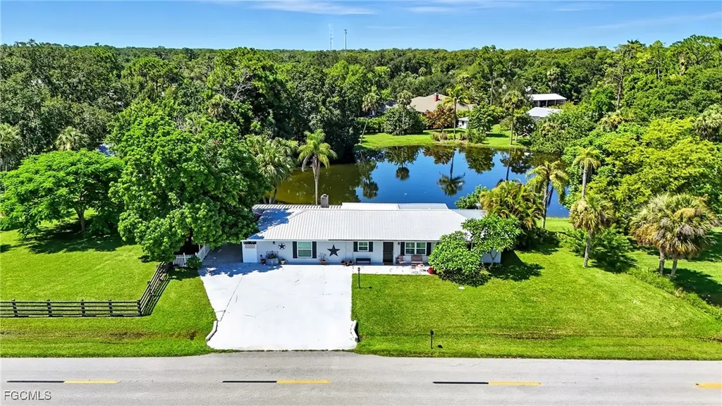 16090 Old Olga Road Alva FL 33920