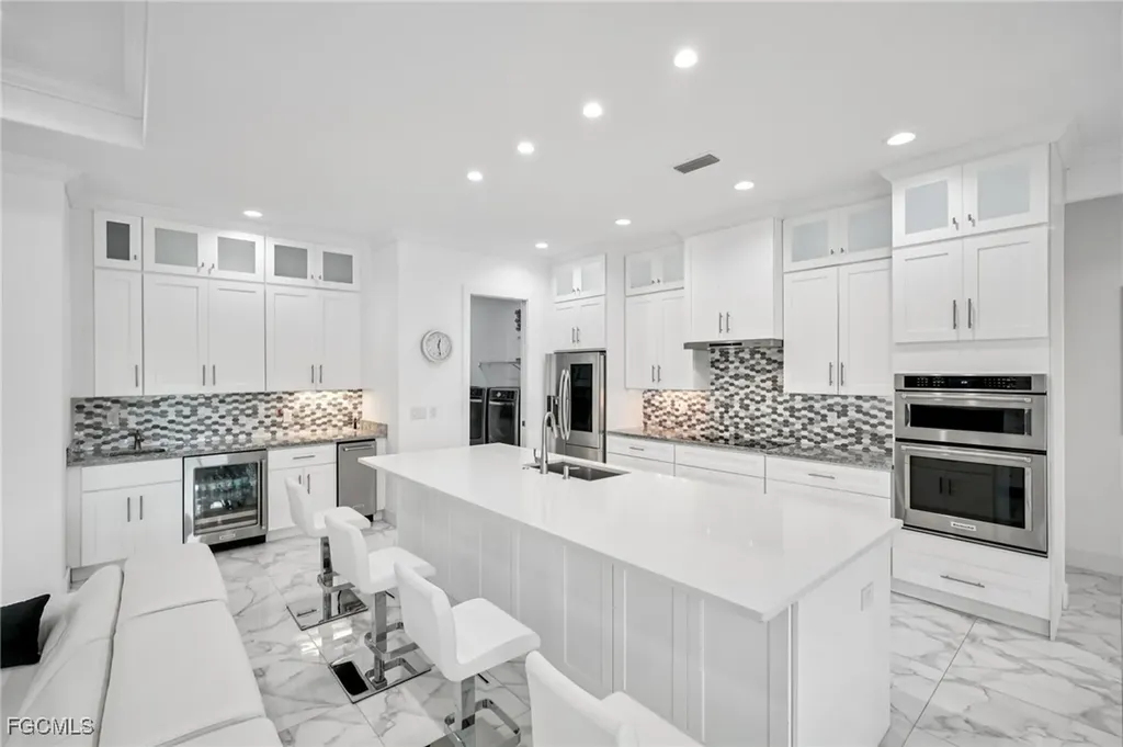 21 SW 21st Street Cape Coral FL 33991