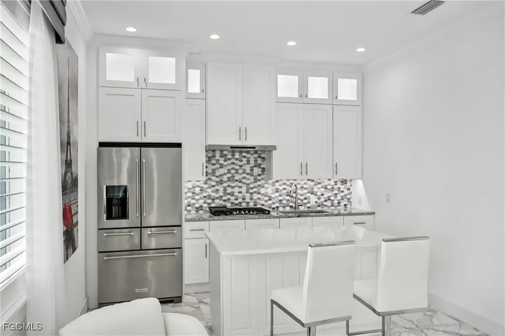 21 SW 21st Street Cape Coral FL 33991