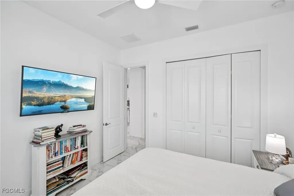 21 SW 21st Street Cape Coral FL 33991