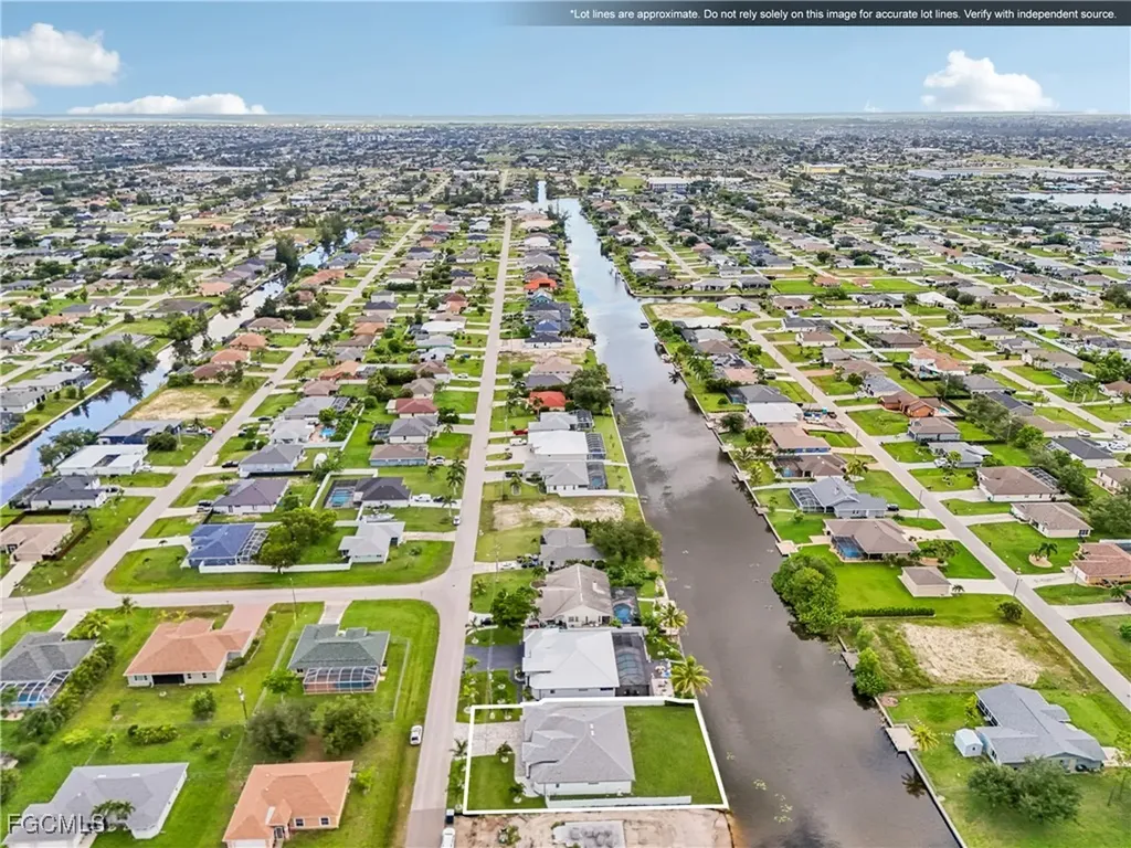 21 SW 21st Street Cape Coral FL 33991