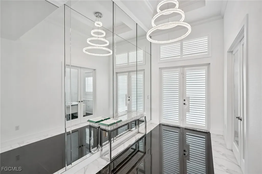 21 SW 21st Street Cape Coral FL 33991