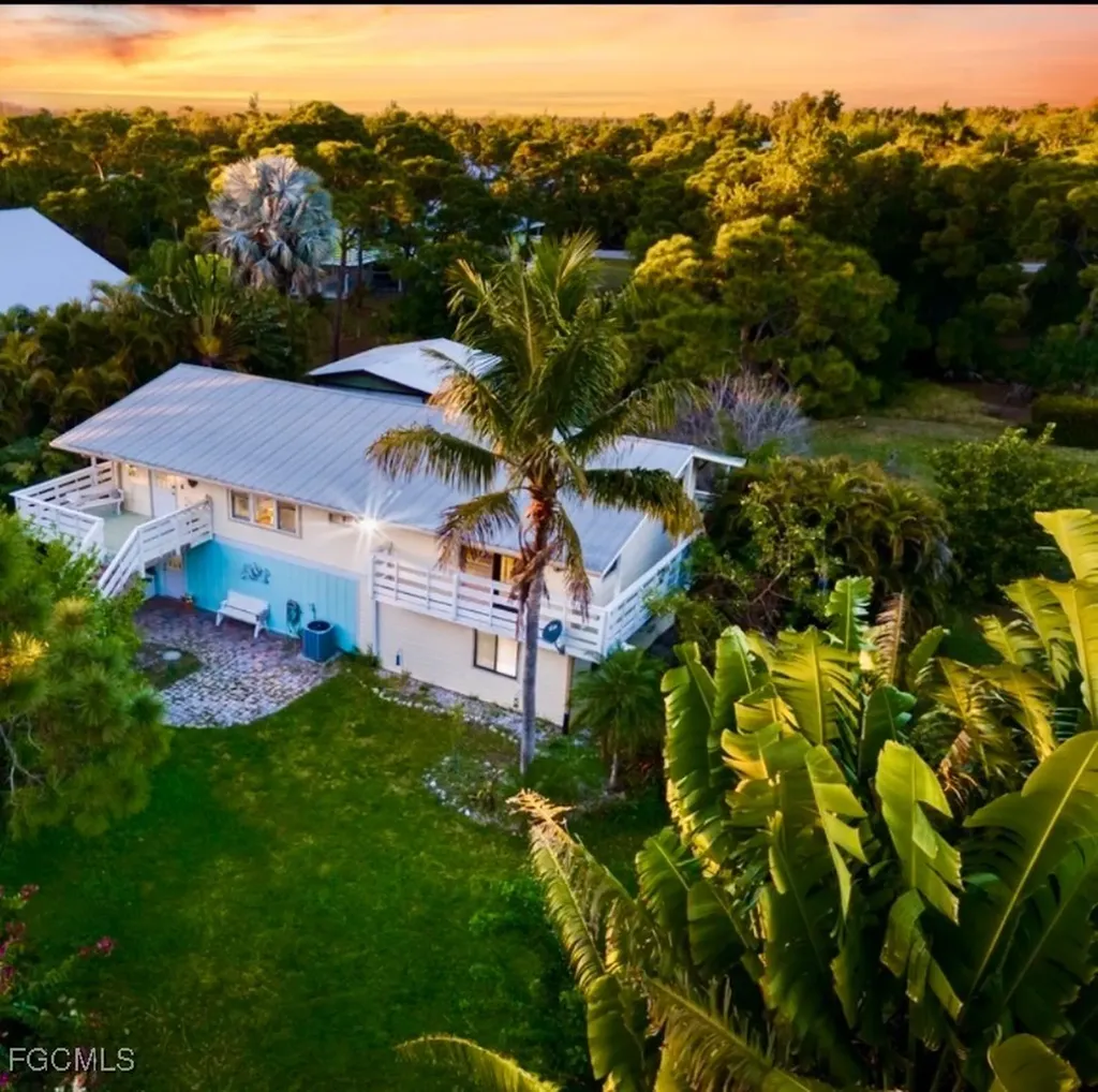 10600 Habitat Trail Bokeelia FL 33922