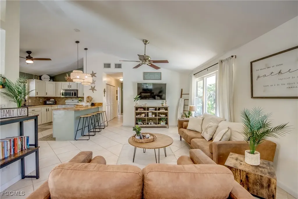 10600 Habitat Trail Bokeelia FL 33922