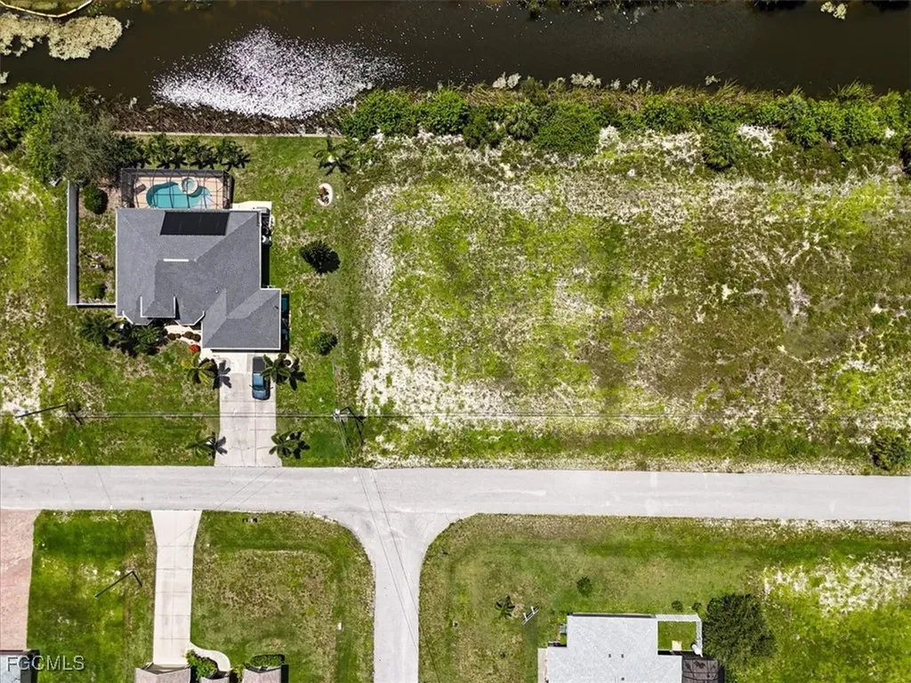 1800 NW 2 Terrace Cape Coral FL 33993