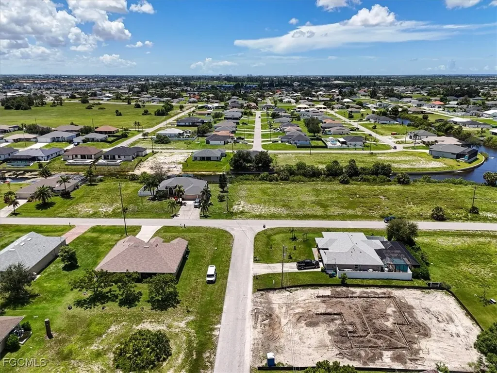 1800 NW 2 Terrace Cape Coral FL 33993