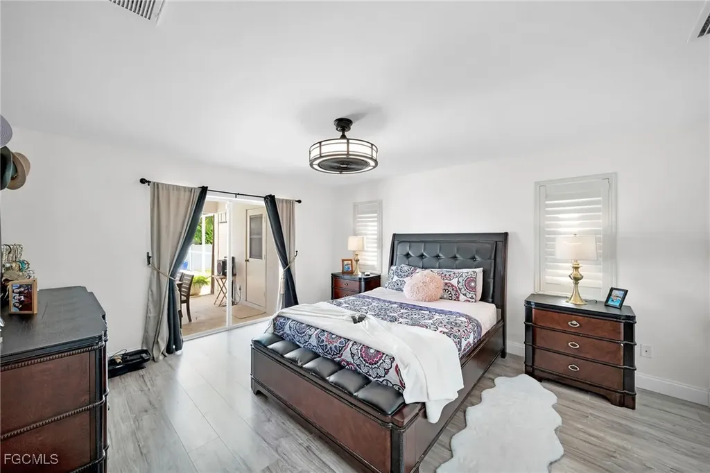 1817 SW 22nd Terrace Cape Coral FL 33991