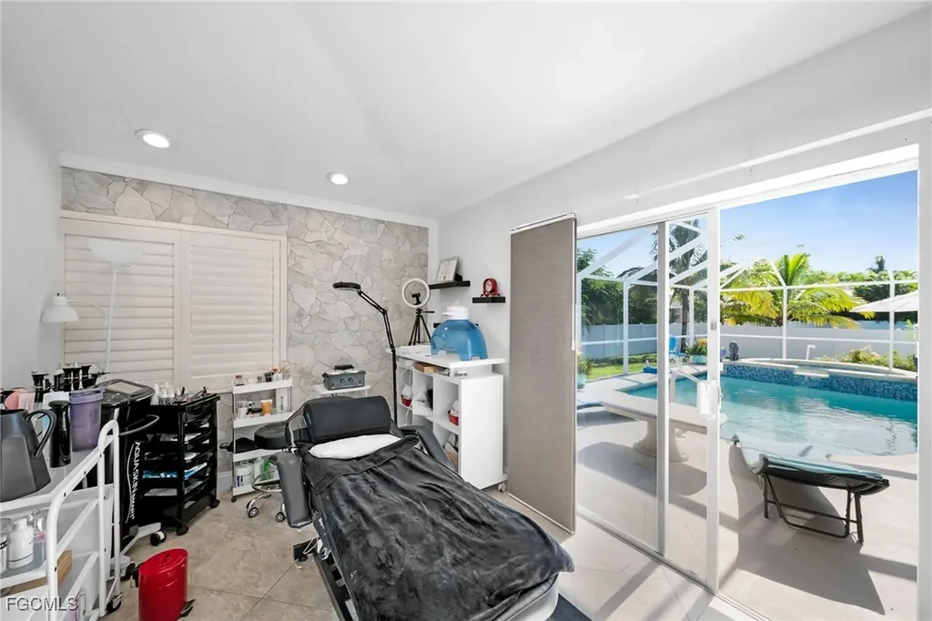 1817 SW 22nd Terrace Cape Coral FL 33991