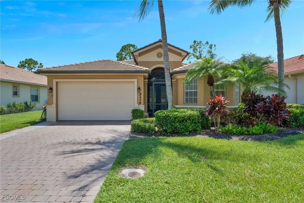 9239 Spanish Moss Way Bonita Springs FL 34135