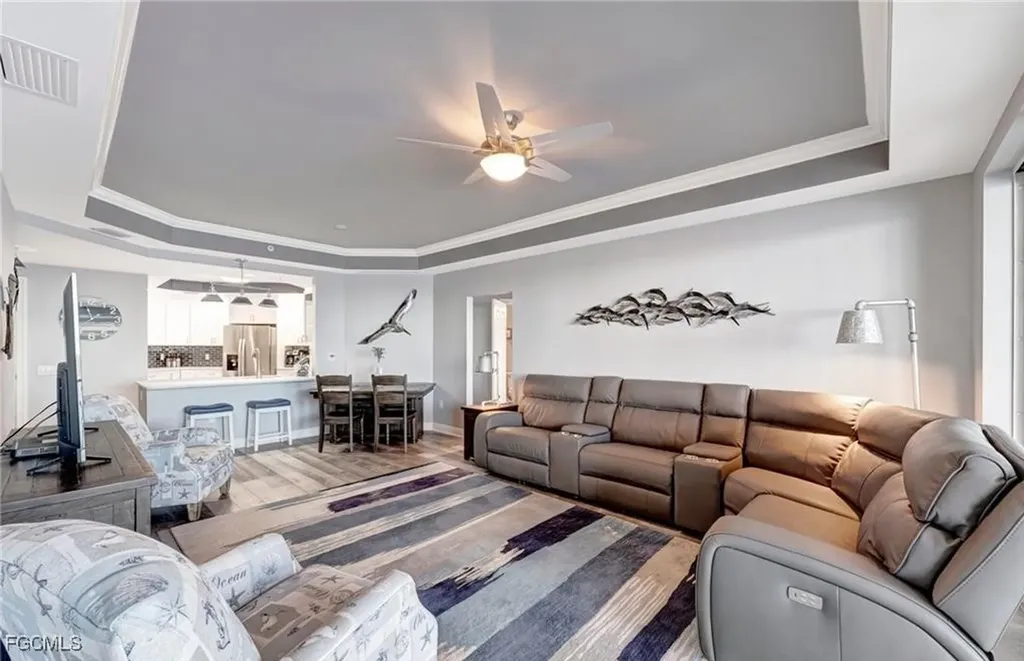 2745 1st Street Fort Myers FL 33916