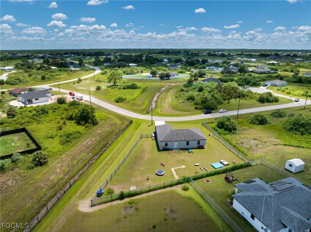 9048 Lamkin Circle Labelle FL 33935