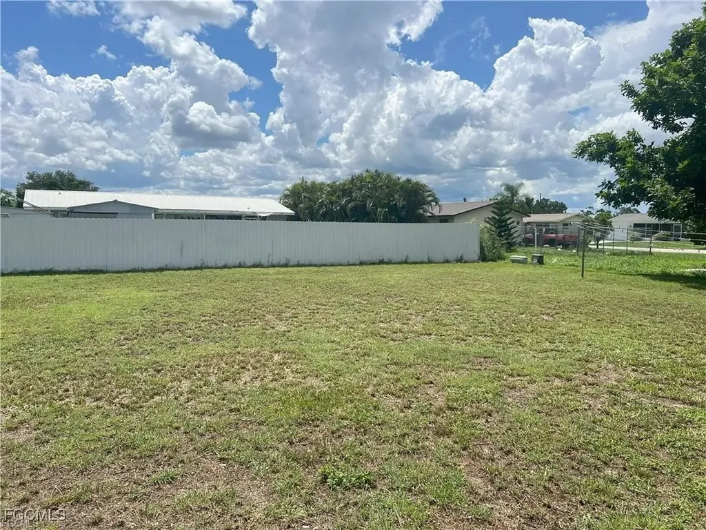 406 Morgan Circle S Lehigh Acres FL 33936