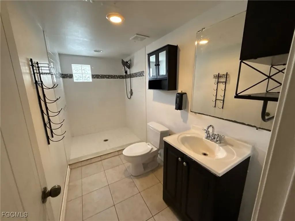 78 Rotonda Circle Rotonda West FL 33947