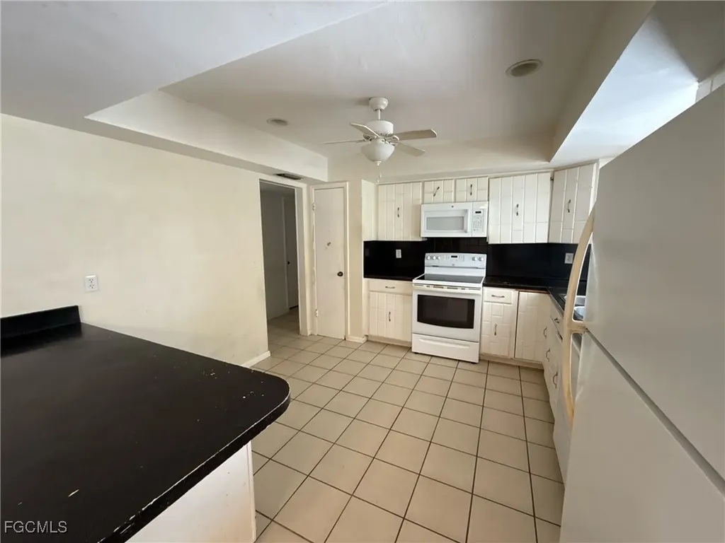 78 Rotonda Circle Rotonda West FL 33947