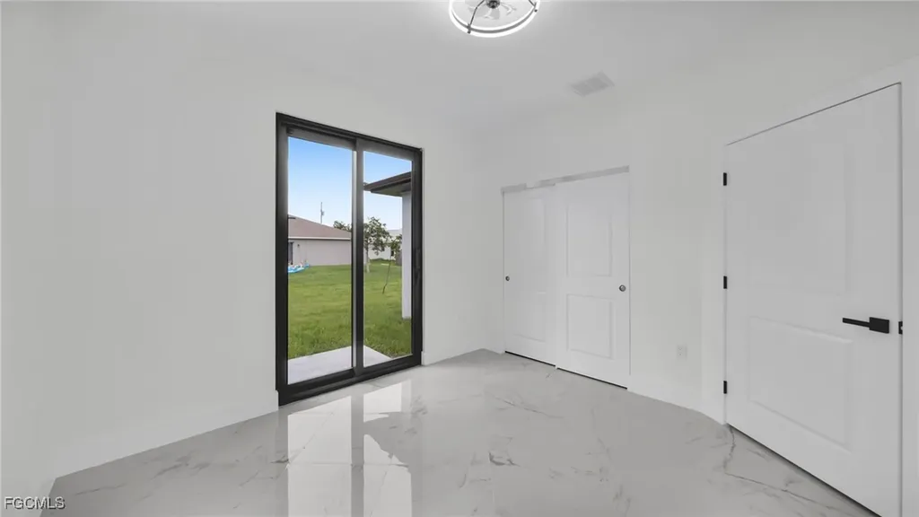 1229 NE 41st Street Cape Coral FL 33909