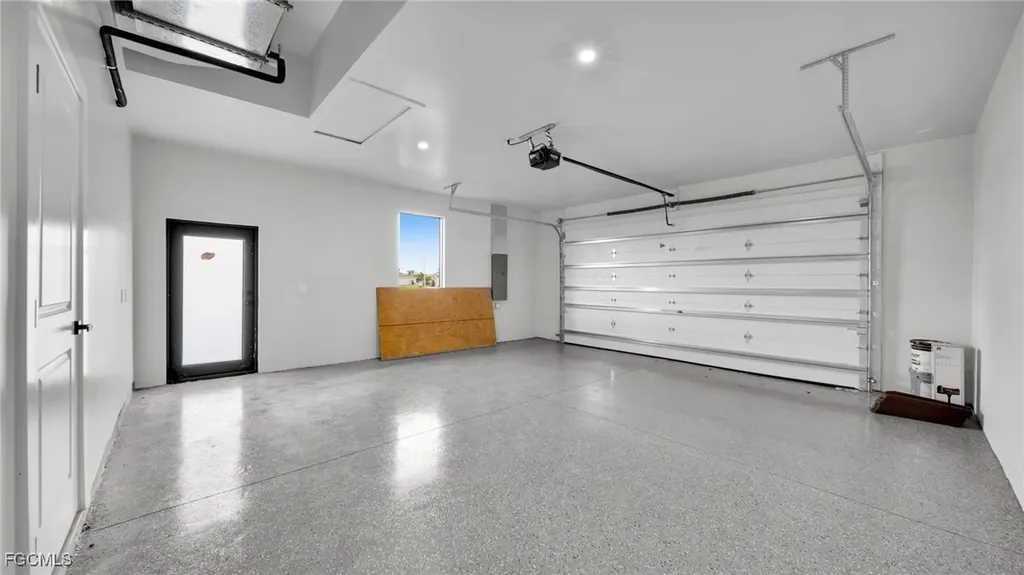 1229 NE 41st Street Cape Coral FL 33909