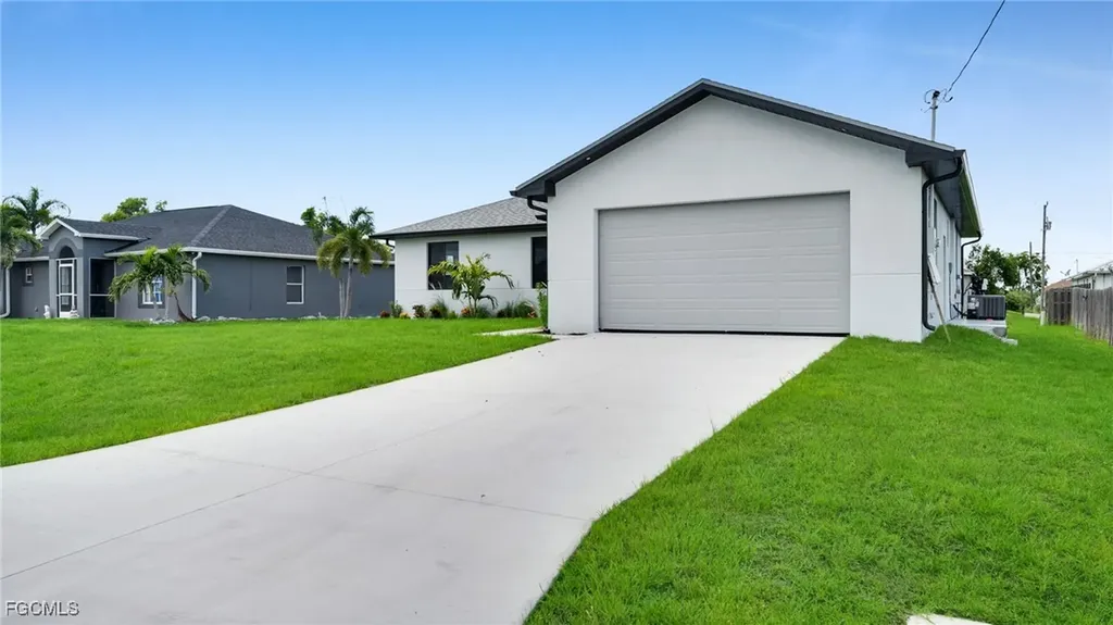 1229 NE 41st Street Cape Coral FL 33909
