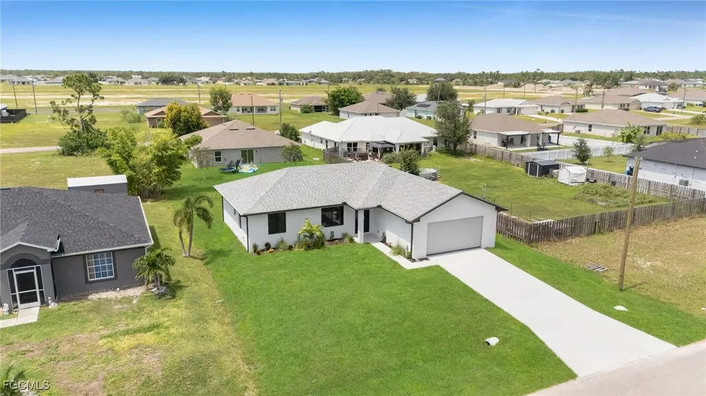 1229 NE 41st Street Cape Coral FL 33909