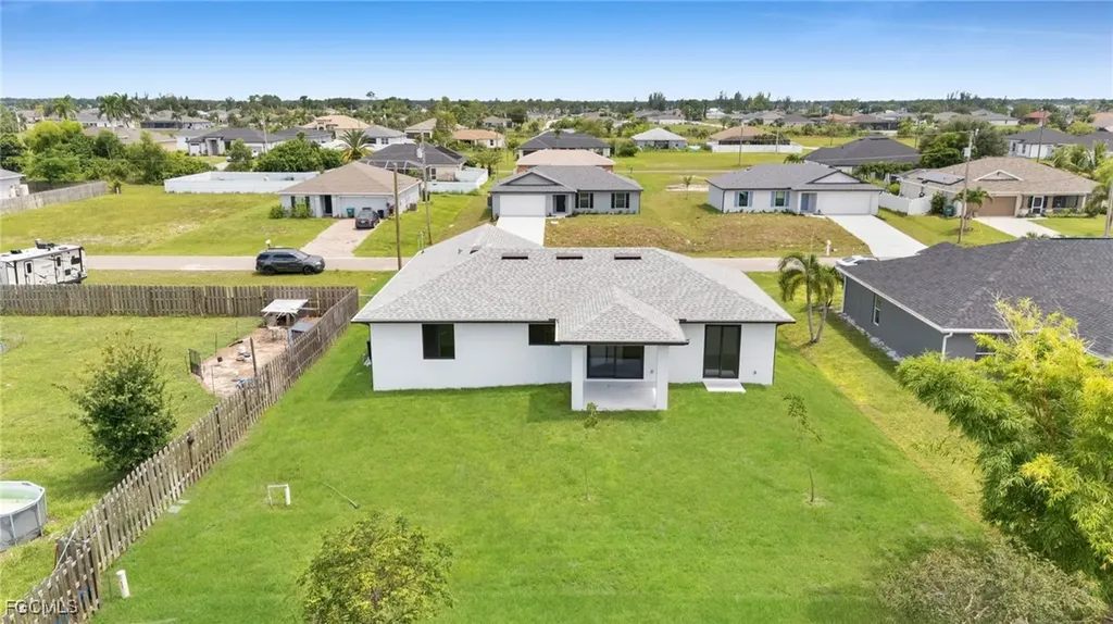 1229 NE 41st Street Cape Coral FL 33909