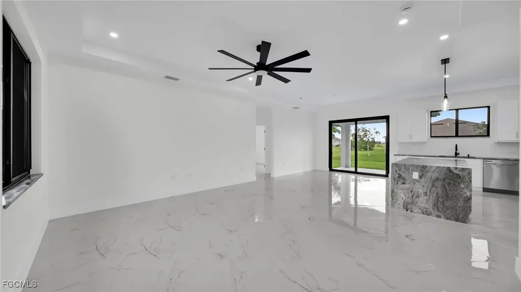 1229 NE 41st Street Cape Coral FL 33909