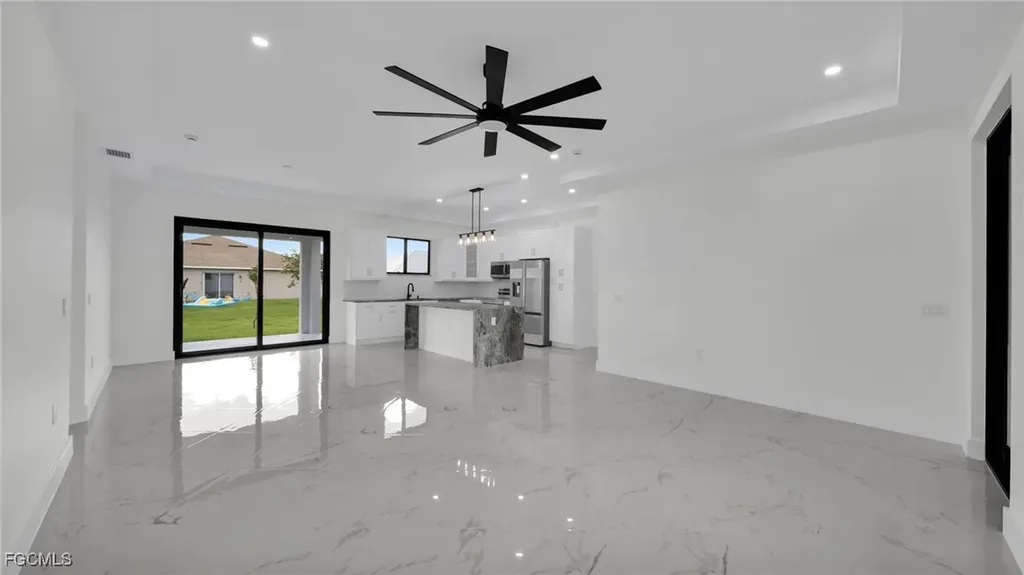 1229 NE 41st Street Cape Coral FL 33909