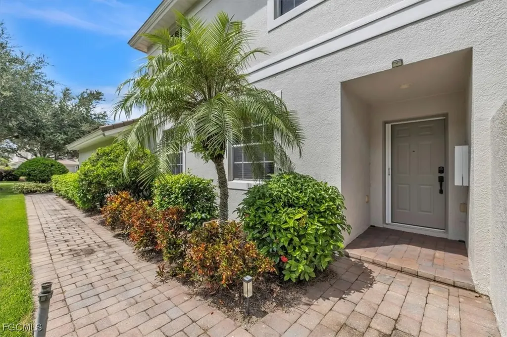 13121 Pebblebrook Point Circle Fort Myers FL 33905