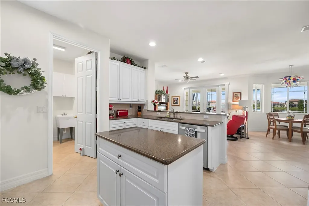 9009 Paseo De Valencia Street Fort Myers FL 33908