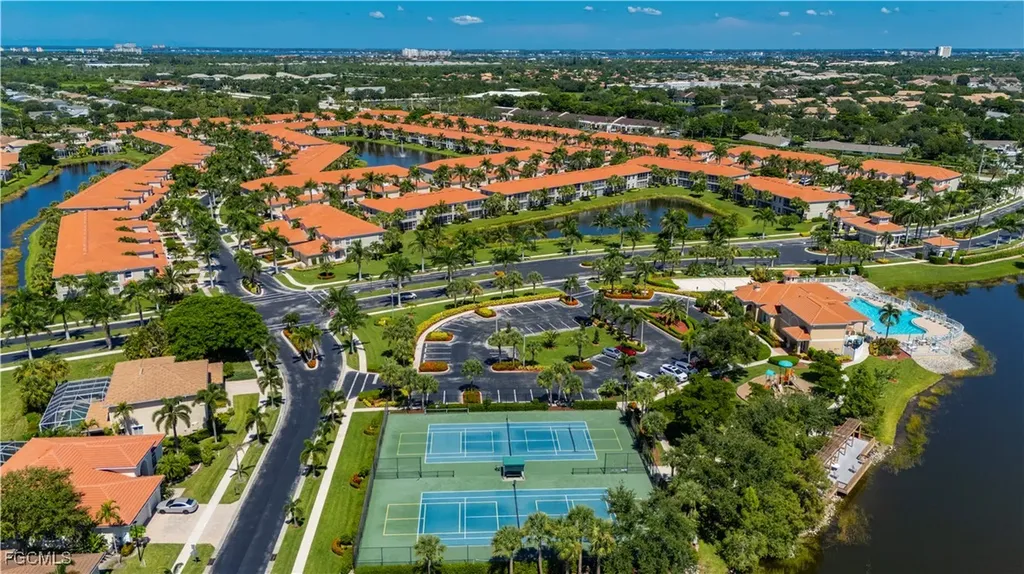 9009 Paseo De Valencia Street Fort Myers FL 33908