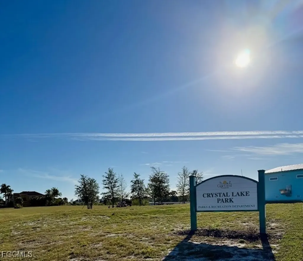 3809 NW 38th Lane Cape Coral FL 33993