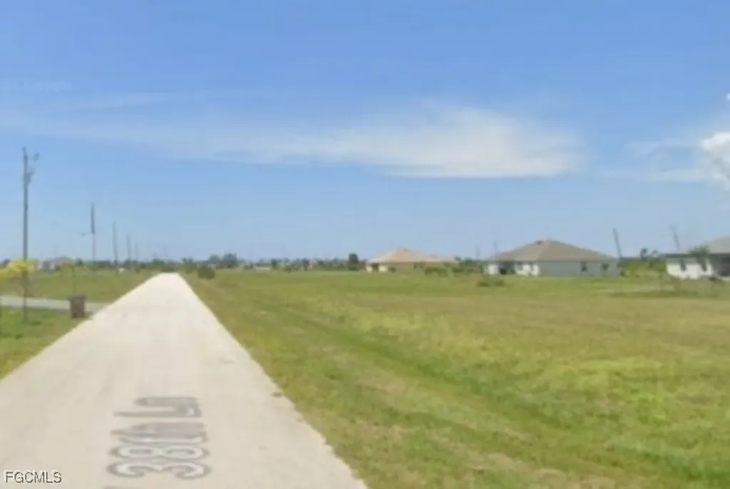 3809 NW 38th Lane Cape Coral FL 33993