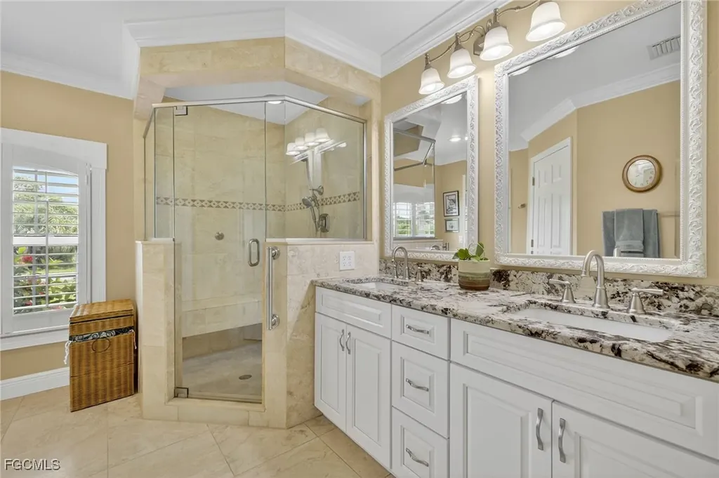 2820 SW 29th Place Cape Coral FL 33914